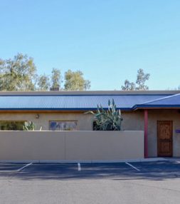 Frank Son DDS Clinic Outside Area